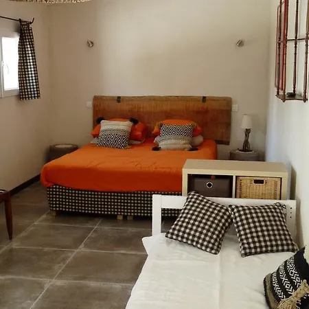Bed & Breakfast Bergerie D'alivon En Camargue *